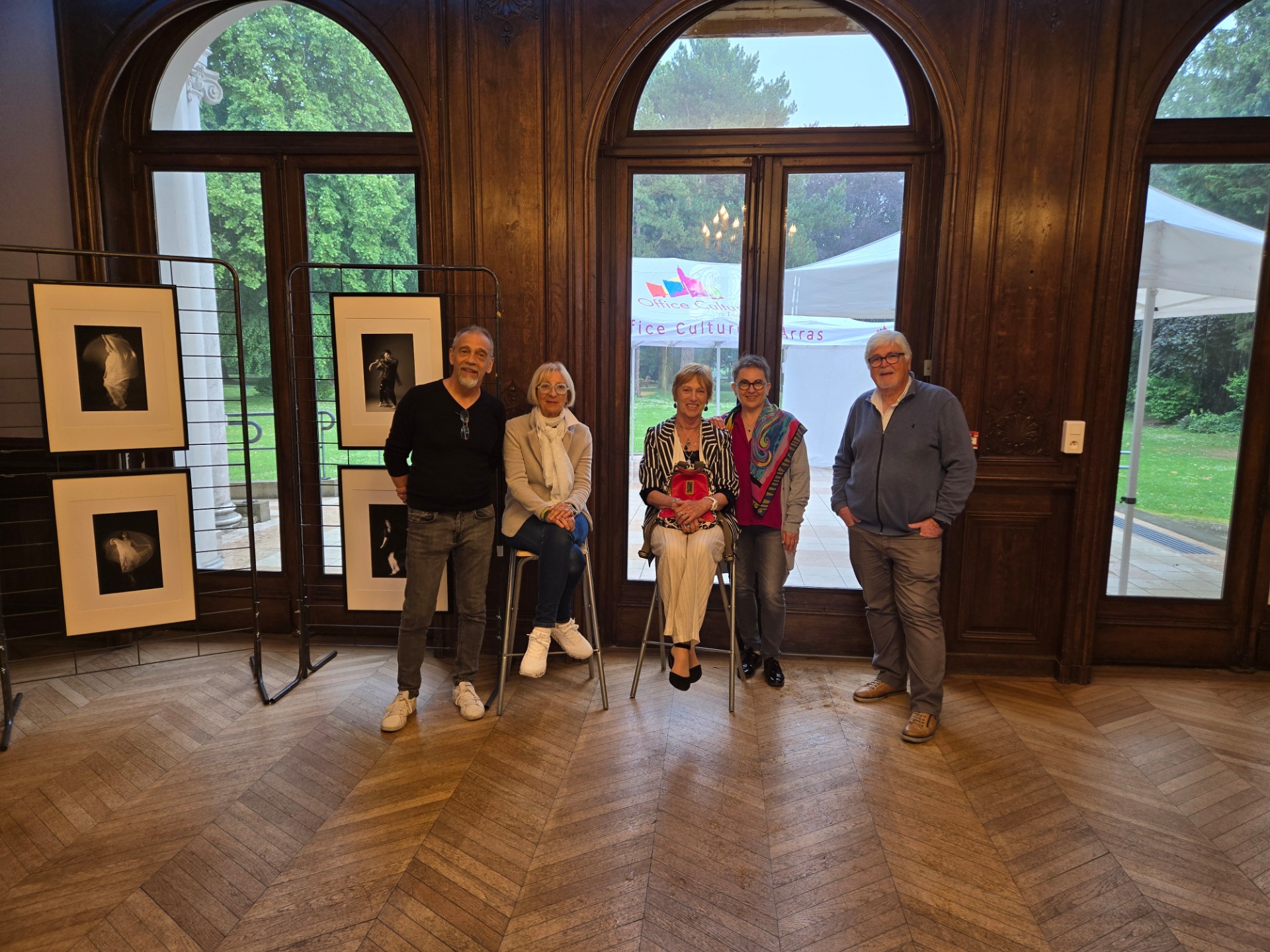 Gilbert PECQUEUR Photographe, Mireille DELAMER Vice-Présidente ELYSIUM3, Brigitte DASSONVILLE Sculptrice, Isabelle FREMY Secrétaire Générale Culture ELYSIUM3, Alfred LOMBART Peintre © 2026 ELYSIUM3